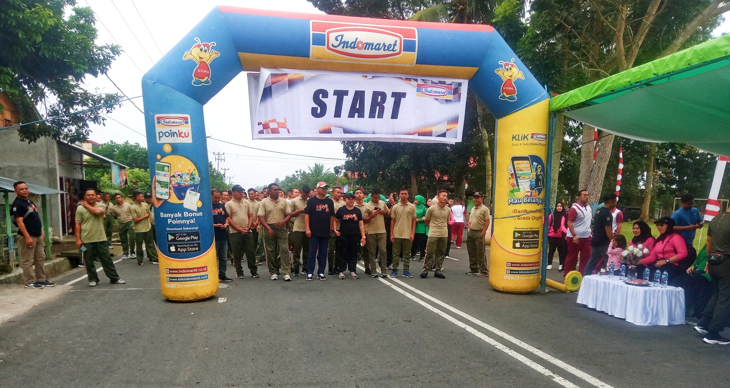 Peringati HPN, Wawali Kotamobagu Lepas Jalan Santai Bersama Polres, Kodim dan PWI