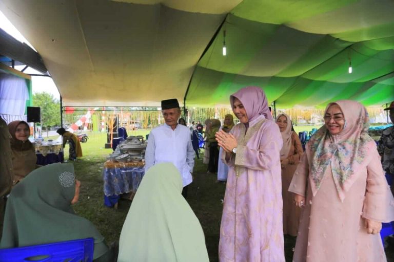 Wali Kota Tatong Bara Turut Meriahkan Halal Bi Halal Bersama Masyarakat Kotamobagu Barat