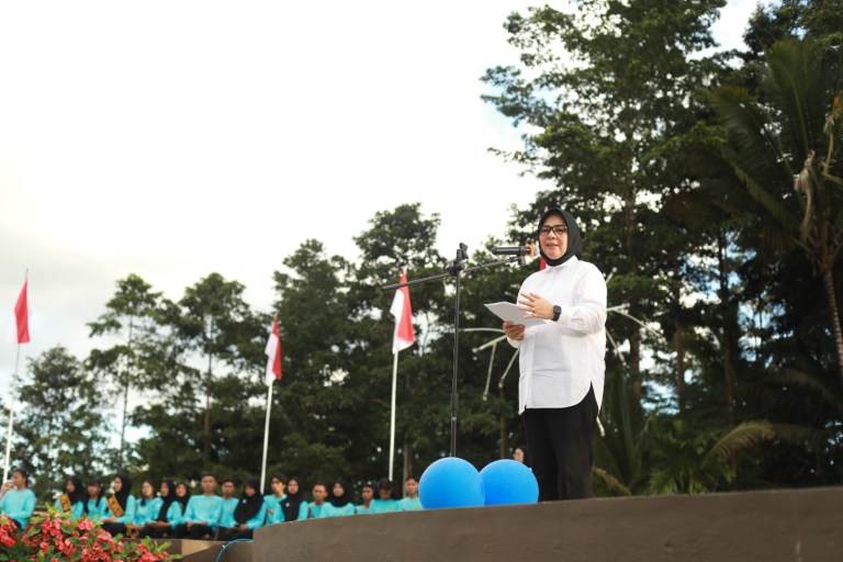 Wali Kota Kotamobagu Lantik Pengurus Forum Anak Daerah