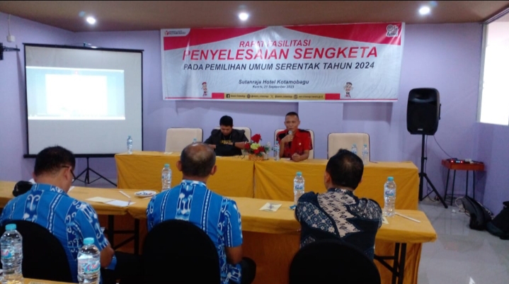 Baswaslu Kotamobagu Gelar Rapat Fasilitasi Penyelesaian Sengketa Pada Pemilu Serentak Tahun 2024