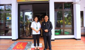 Pj Wali Kota Kotamobagu, Dr. Drs. Hi. Asripan Nani, M.Si, melakukan kunjungan silaturahmi ke Pengadilan Negeri Kotamobagu, Senin 9 Oktober 2023. Foto : Prtokol Dinas Kominfo Kotamobagu.