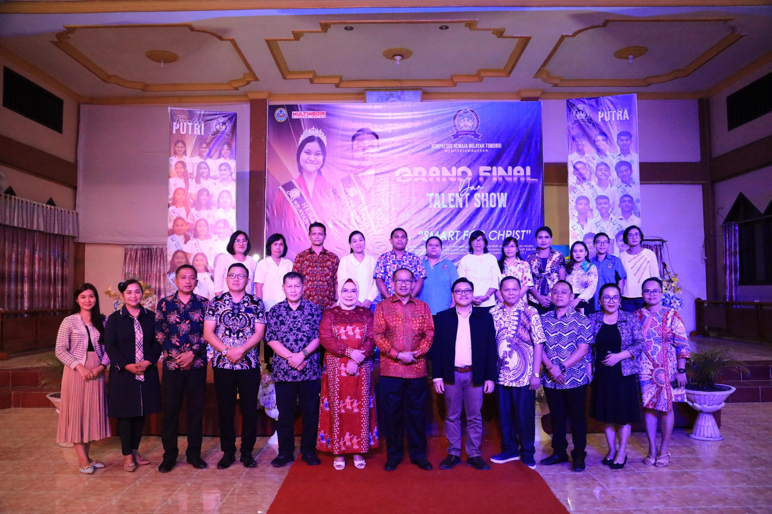 Wali Kota, Asripan Nani Hadiri Malam Grand Final dan Talent Show Pemilihan Remaja Teladan Tumobui, Sabtu, 28 Oktober 2023. Foto : Protokol Dinas Kominfo Kotamobagu.