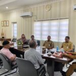 Pengelola STIE Widya Darma Lakukan Silaturahmi ke Pj Wali Kota Kotamobagu Dr. Drs. Hi. Asripan Nani, M.Si, Senin 2 Oktober 2023. Foto : Protokol Dinas Kominfo Kotamobagu.