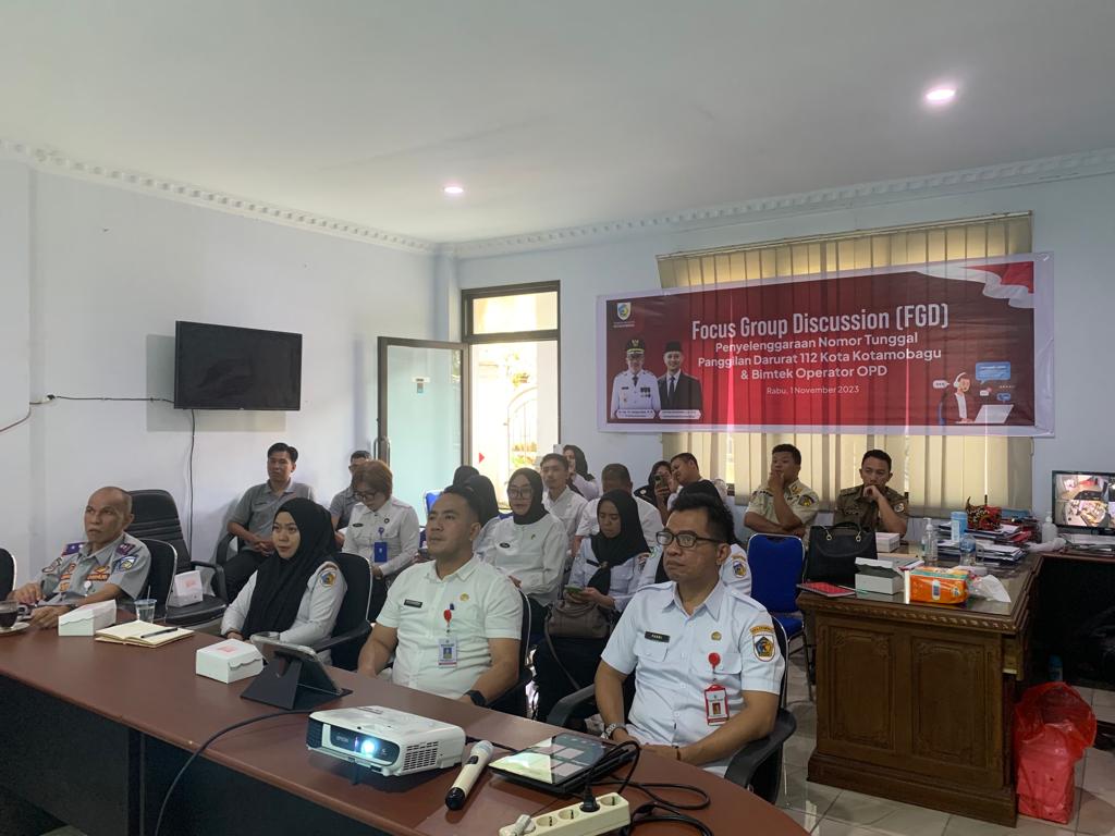 Sekda Sofyan Mokoginta Buka FGD Layanan Darurat 112 dan Bimtek Operator OPD Lingkungan Pemkot Kotamobagu
