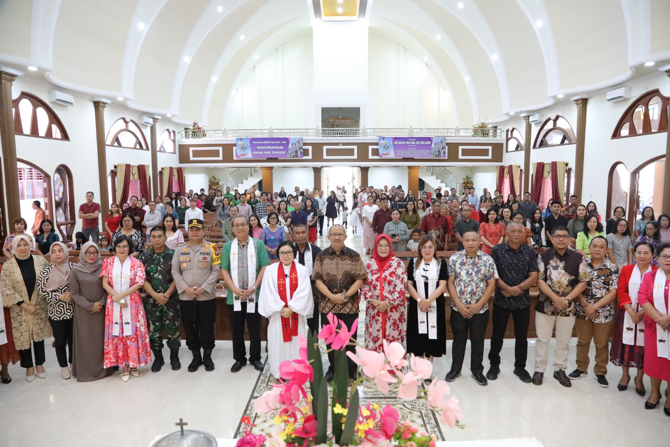 Asripan Nani Safari Natal di Kotamobagu