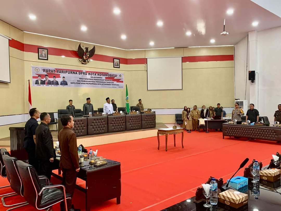 Penjabat Wali Kota Asripan Nani Hadiri Paripurna DPRD Kotamobagu, Bahas Tiga Agenda Ini