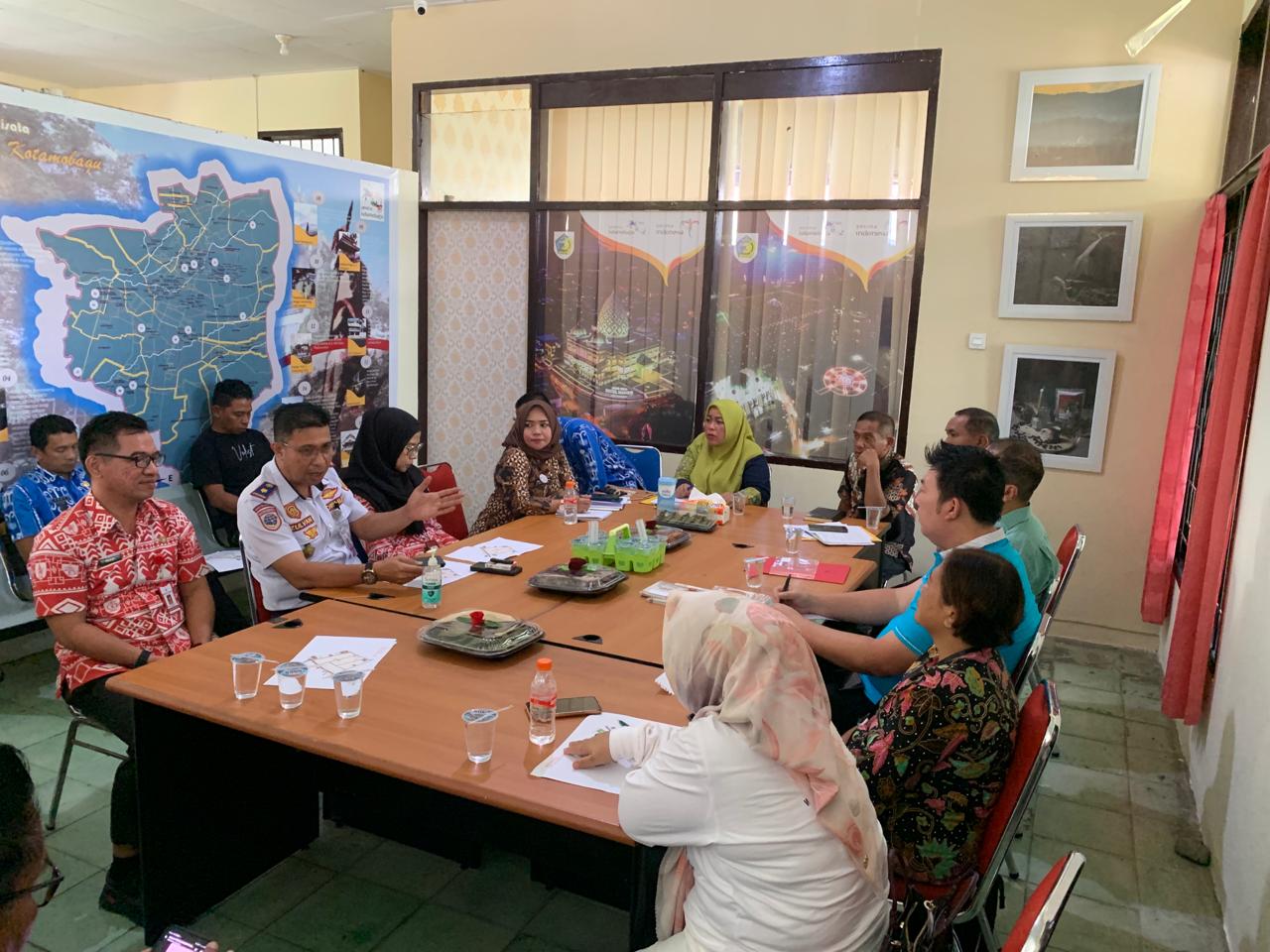 Dokumentasi rapat panitia perayaan Cap Go Meh deng Dinas Pariwisata dan Kebudayaan Kota Kotamobagu, Kamis 22 Februari 2024. Foto : Protokol Dinas Kominfo Kotamobagu