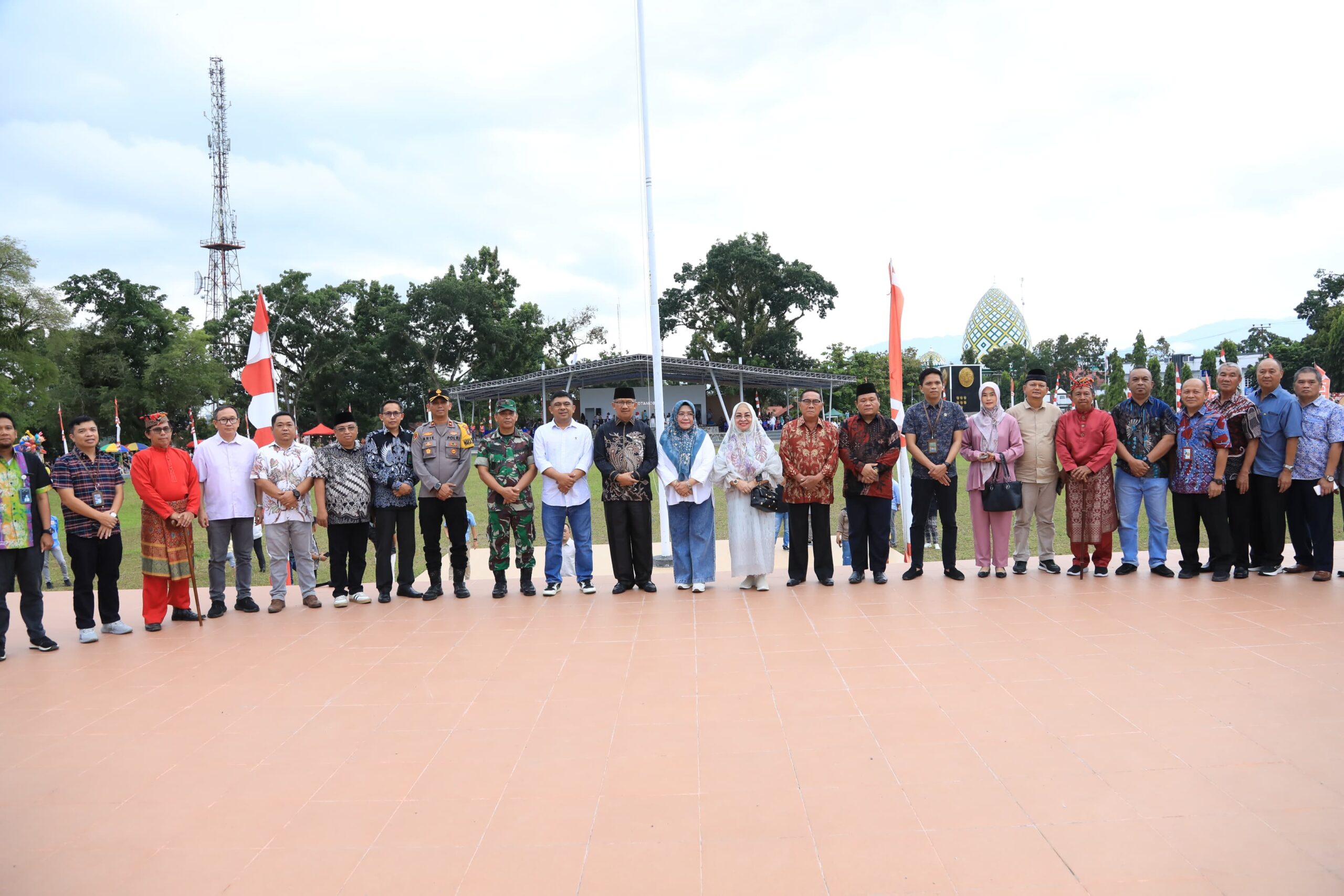 Alun-Alun Boki Hotinimbang Kotamobagu Diresmikan, Penjabat Wali Kota Asripan Nani Sampaikan Ini, Jumat 1 Maret 2024. Foto : Protokol Dinas Kominfo Kotamobagu