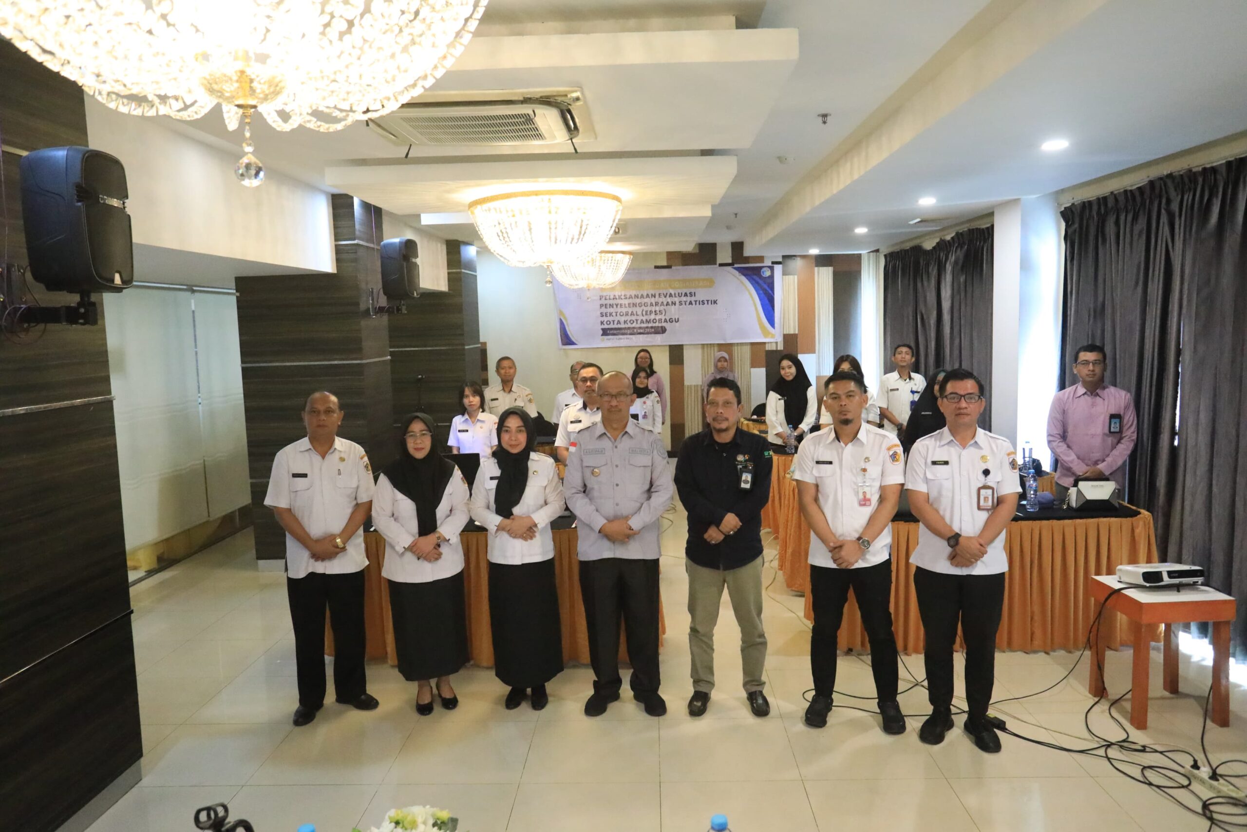 Wali Kota Buka Entry Meeting dan Sosialisasi Evaluasi Penyelenggaraan Statistik Sektoral Kotamobagu