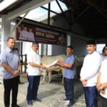 Pj Wali Kota Serahkan Bantuan Hewan Qurban dari Pemprov Sulut untuk 5 Desa dan Kelurahan di Kotamobagu