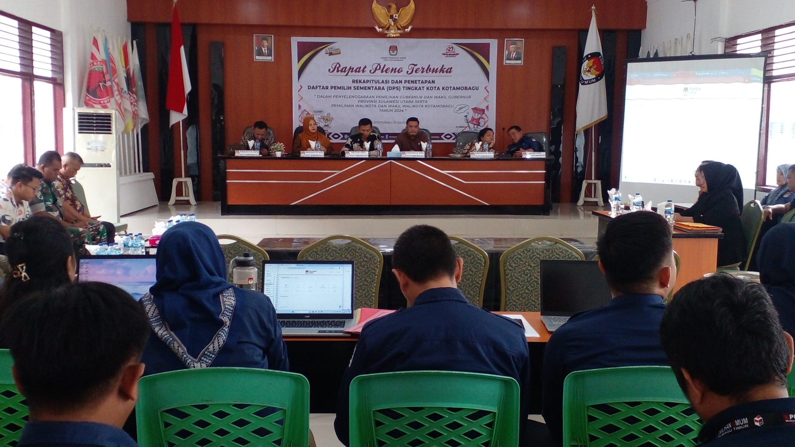 KPU Kotamobagu Gelar Rapat Pleno Rekapitulasi dan Penetapan DPS