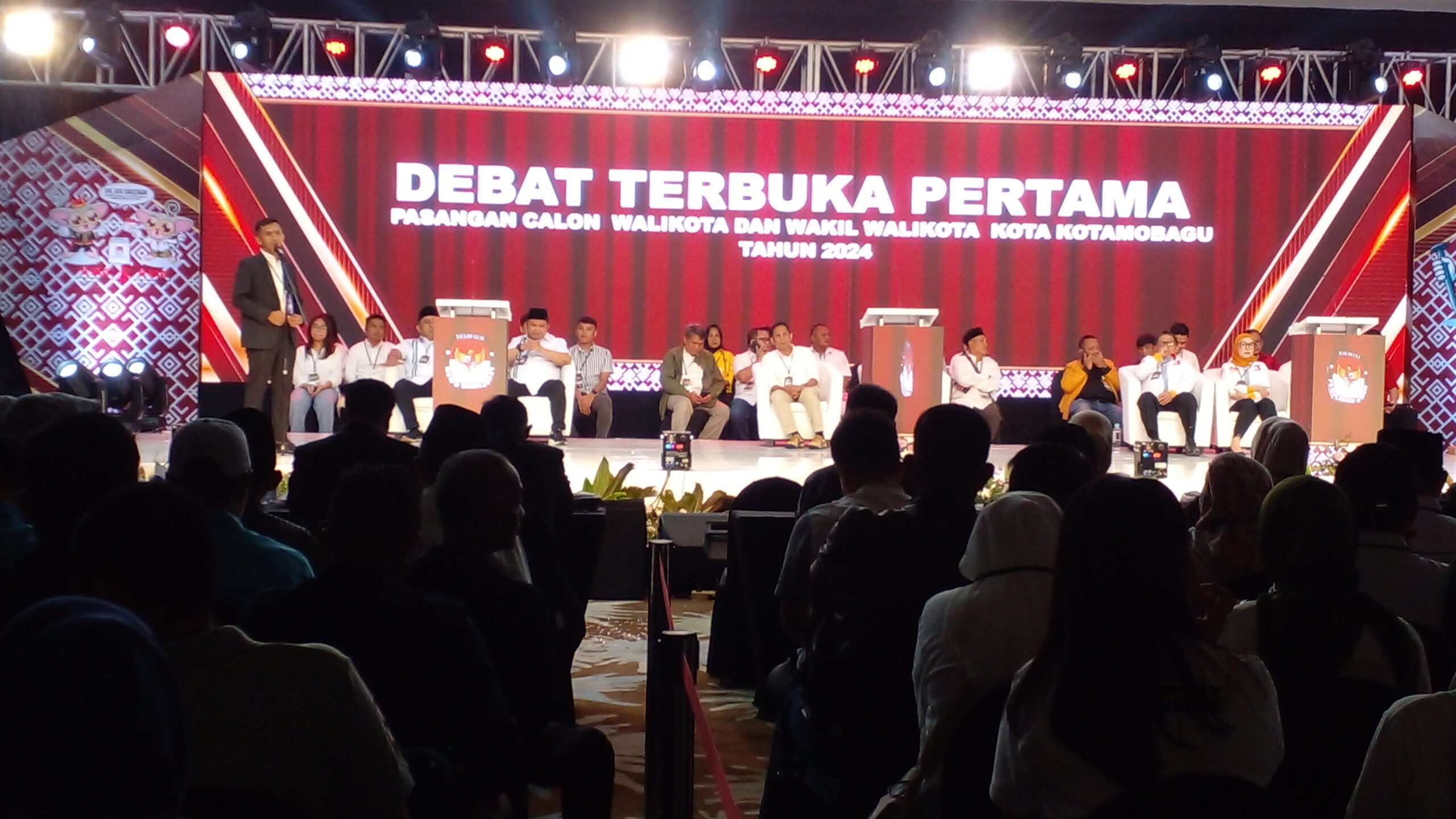 KPU Kotamobagu Gelar Debat Pertama Pilkada Kotamobagu 2024