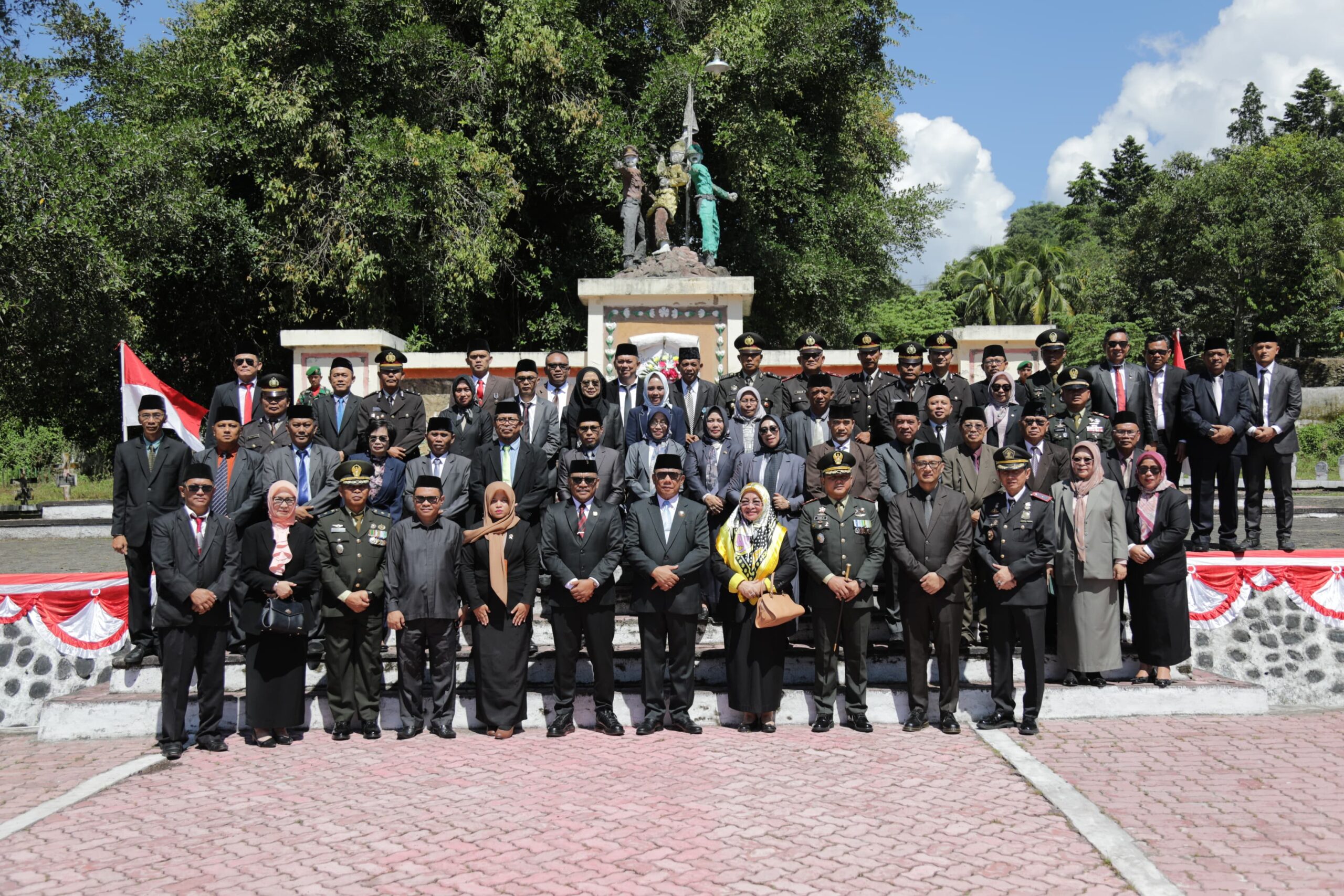 Wali Kota Kotamobagu Pimpin Upacara Peringatan Hari Pahlawan