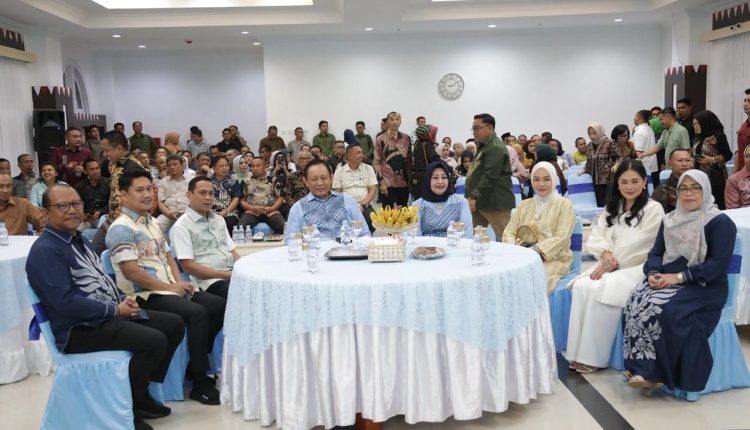 Weny - Rendy Silaturahmi dengan Gubernur Gorontalo