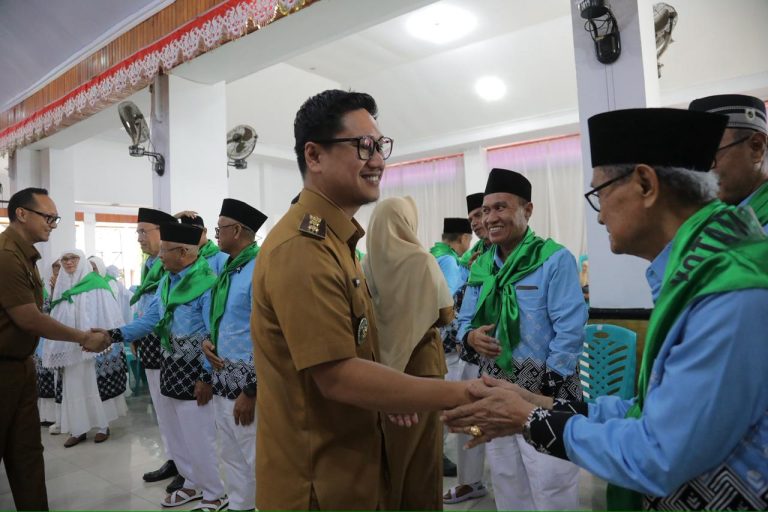 48 Jemaah Calon Haji Asal Kotamobagu Dapat Bantuan Uang Transportasi Lokal