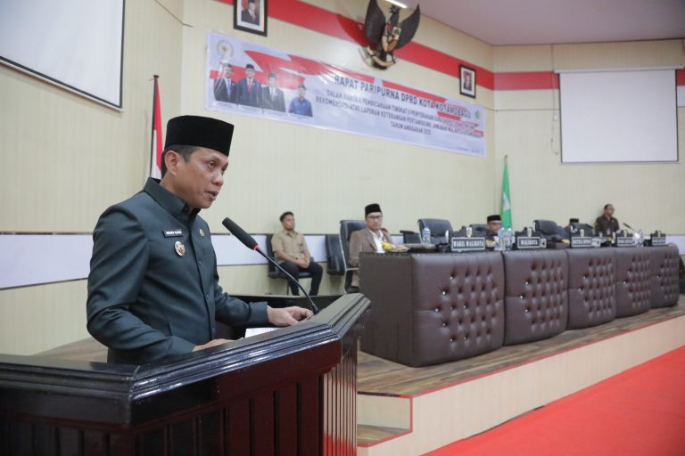 Wali Kota Kotamobagu Rapat Paripurna Dengan DPRD Sampaikan LKPJ Tahun Anggaran 2025