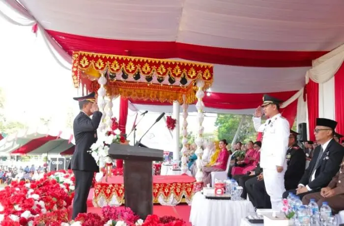 Upacara Penurunan Bendera Yang Dipimpin Wawali Kotamobagu Berlangsung Tertib